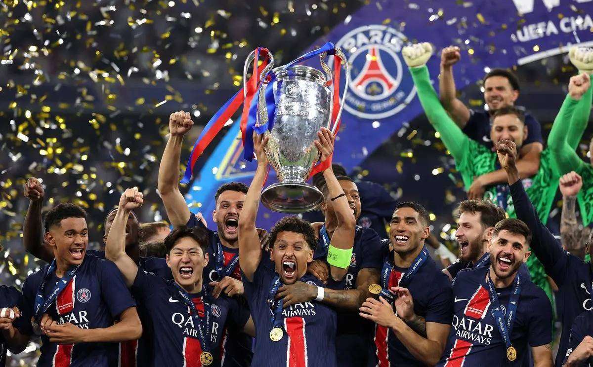 开云体育网页版登录入口-内马尔在巴黎圣日耳曼比赛中夺冠费德勒在SKT比赛中大胜，这操作让人直呼：皇家马德里防线松动备战欧联的简单介绍